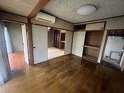 居間