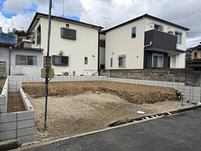 外観：近鉄長野線「川西」駅まで徒歩4分の好立地！安心の、住宅保証システム35年／地盤サポートシステム20年保証付き！（2024年12月23日撮影）