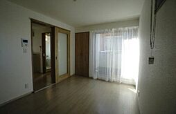 ノンナ ティー 201 2階1Kのリビング/ダイニング