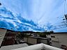 その他：日中は光と風、豊かな眺望を満喫。夜はきらめく月や星空を、街の明かりと共に堪能。