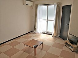 レオネクストアクア 2階1Kのリビング/ダイニング