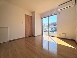 North　Field 110 2階2LDKのリビング/ダイニング