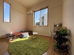 CAT COCOA B 101 1階ワンルームのリビング/ダイニング