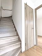 戸建て感覚の階段