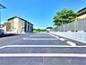 駐車場：広々ゆったりと駐車可能な駐車場。