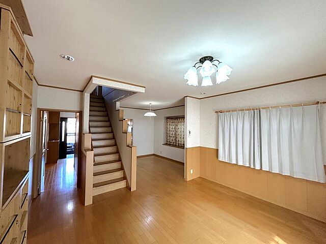 リビング/ダイニング 田川市大字奈良1565-4