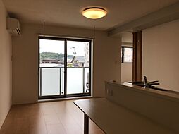 GardensLuxury 203 2階ワンルームのリビング/ダイニング