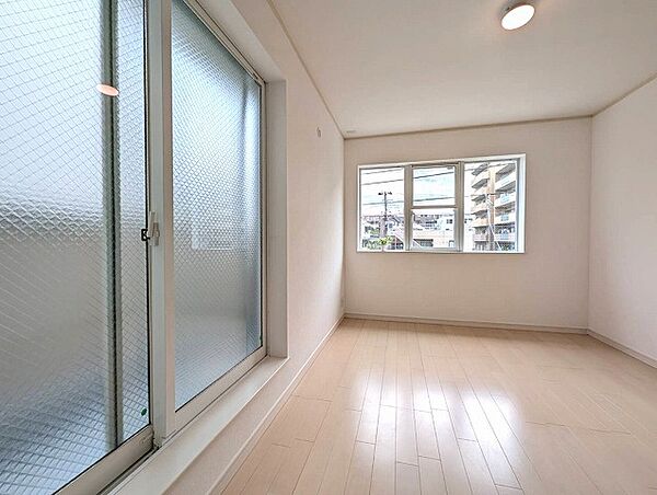 寝室を拡大表示