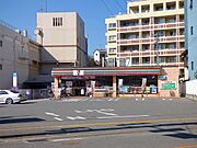 セブンイレブン西鉄二日市駅東店750ｍ