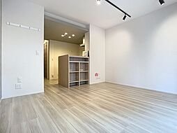 ダイヤモンドライフII 102号室 2階ワンルームのリビング/ダイニング