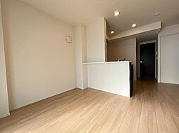 WBeC 105号室 1階1LDKのリビング/ダイニング