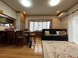 居間