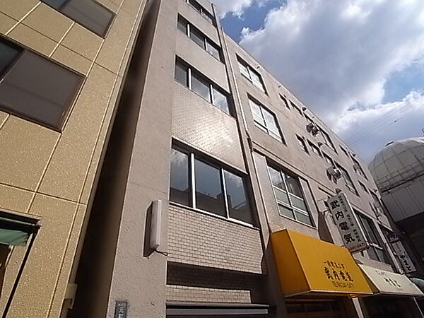 兵庫県神戸市中央区元町通４丁目(賃貸マンション1K・4階・33.00㎡)の写真 その1