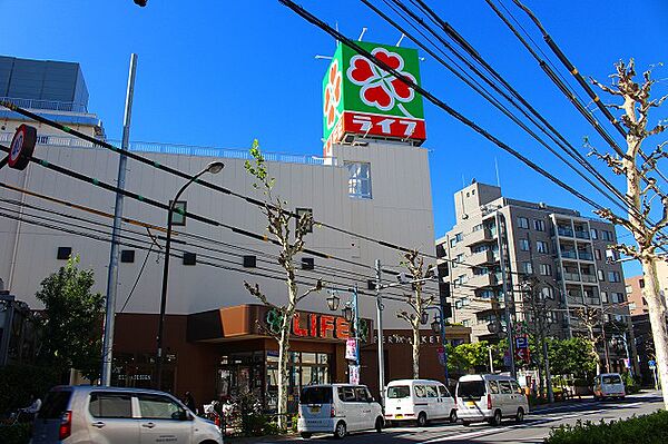 画像22:【スーパー】ライフ 新大塚店まで710ｍ