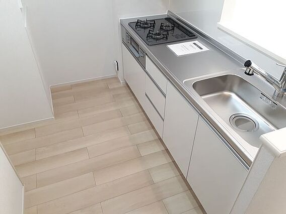 サニーライズ_内装_1