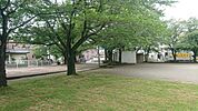 【妻田ひびき公園】400ｍ　自然が多い緑豊かの公園です