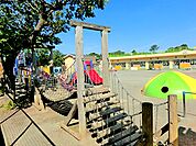 【春日幼稚園】350ｍ　遊ぶ時間と、勉強の時間のメリハリをしっかりと計画して教育されています。