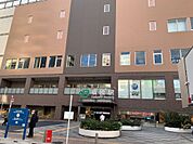 JR埼京線板橋駅前