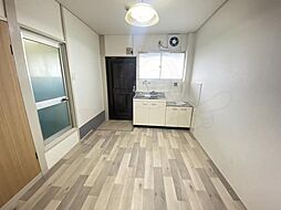 居間