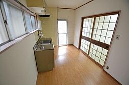 居間