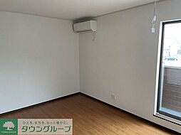 東武伊勢崎線 新田駅 徒歩11分の賃貸アパート 1階1Kのリビング/ダイニング