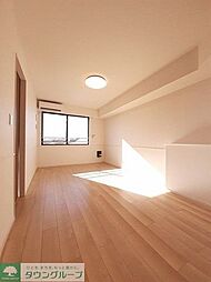 東武伊勢崎線 竹ノ塚駅 徒歩16分の賃貸アパート 3階1LDKのリビング/ダイニング