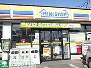 ミニストップ 徒歩9分。コンビニ 710m