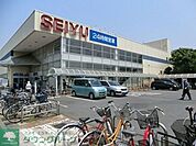 西友加賀鹿浜店 768m