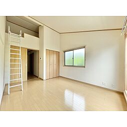 アヴァンセ水の森 201 2階1Kのリビング/ダイニング