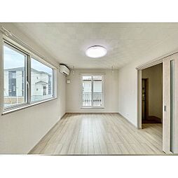 Chaco桜ヶ丘 102 1階1LDKのリビング/ダイニング