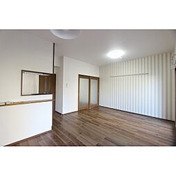 ウィスタリアIII 1階1SKのリビング/ダイニング