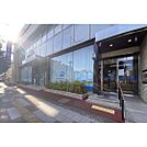 銀行「七十七銀行長町支店まで304ｍ」