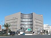 役所「大阪市西淀川区役所まで1324m」