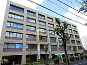 役所「大阪市淀川区役所まで1335m」