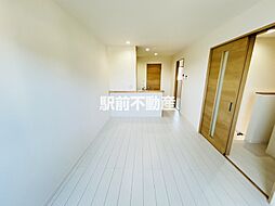 エスカレント上峰II 203 2階1SLDKのリビング/ダイニング