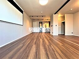 ラ・カーサ・フェリーチェ 205 2階1LDKのリビング/ダイニング