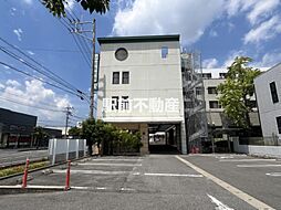リベラル鍋島II 2階