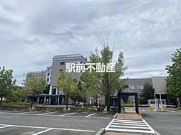フリーダム 2階