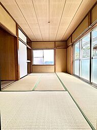 居間