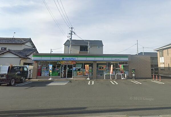 周辺：ファミリーマート　浜松きたじま店