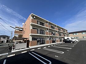 プリエール 206 ｜ 静岡県浜松市中央区下石田町（賃貸マンション3LDK・2階・64.90㎡） その1