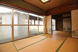 居間