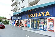 TSUTAYA 1300m