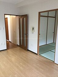 居間