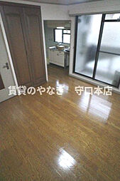 居間