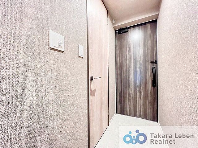 玄関 レーベン長町南THE CROWNED 1階/-