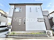 洗練された外観、上質な住空間が広がる室内は永く安心して過ごせる住居です。 
