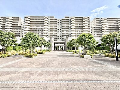外観：ゆとりが笑顔を生む心地よい生活  