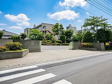 中学校 1300m 久喜市立鷲宮中学校