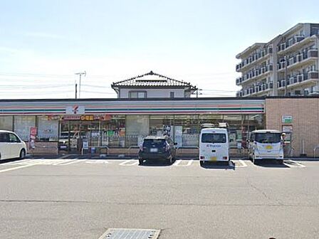 コンビニ 400m セブン-イレブン 久喜東鷲宮店
